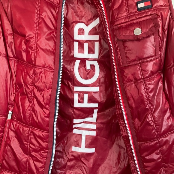 Tommy Hilfiger Puffer Vest - Picture 6 of 16